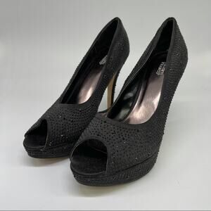Valenti Franco, Glitzy Peeptoe Heels, Size 8M In excellent condition!